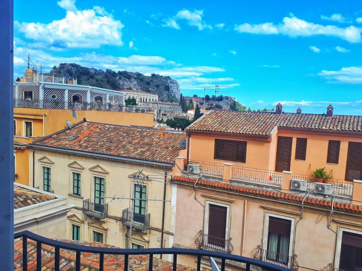 Hotel Le Chevalier Taormina Luaran gambar